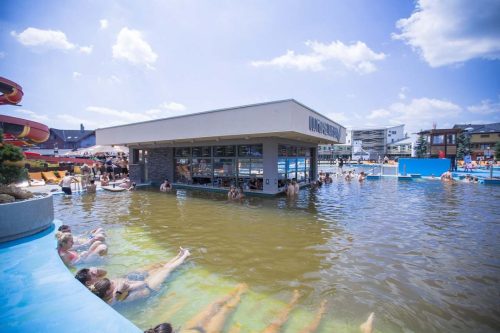 Vodni Bar Cosmopolitan Apartman Aquapark Hotel Besenova Cfb7